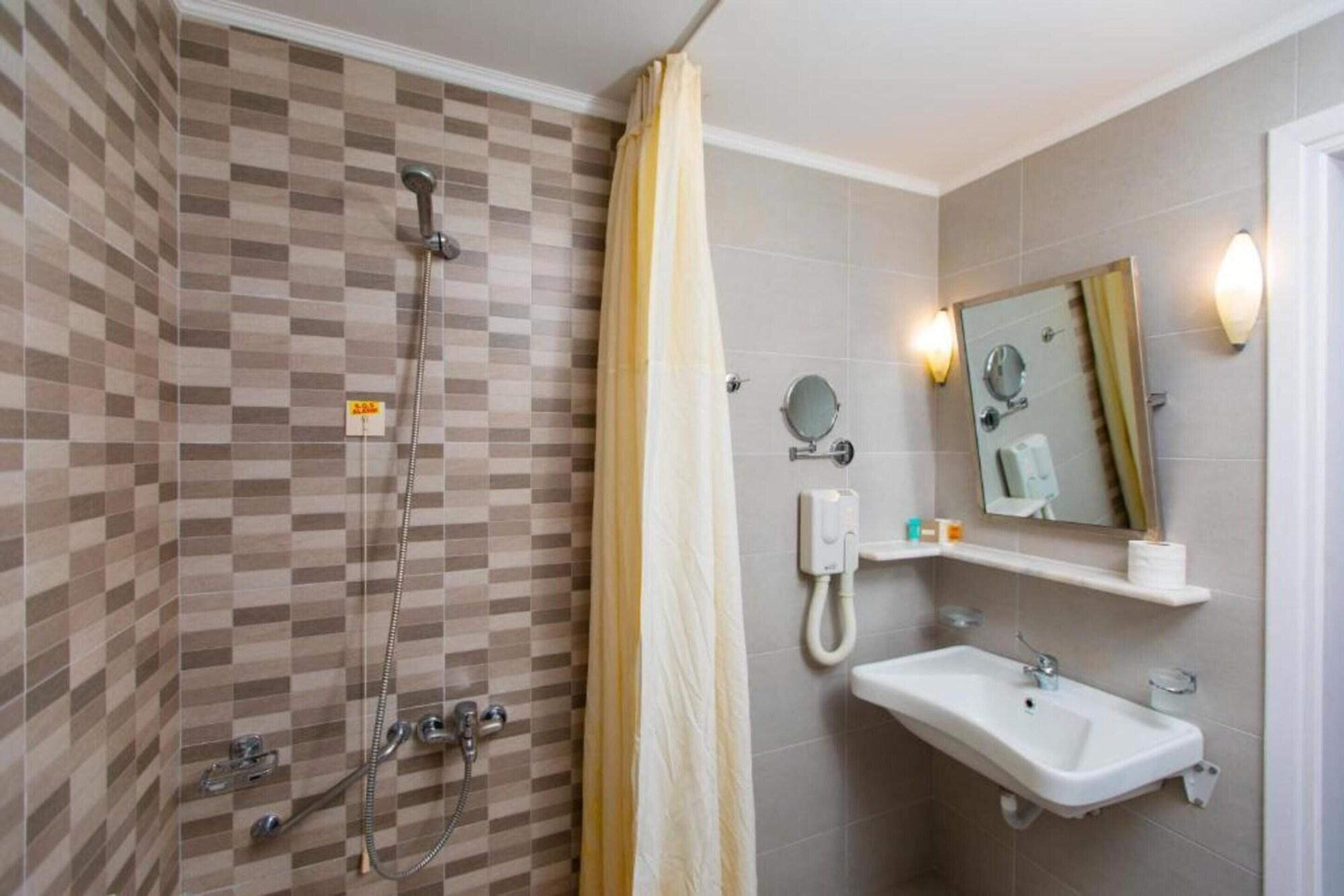 Anita Beach Hotel- Adults Only Réthimno Kültér fotó