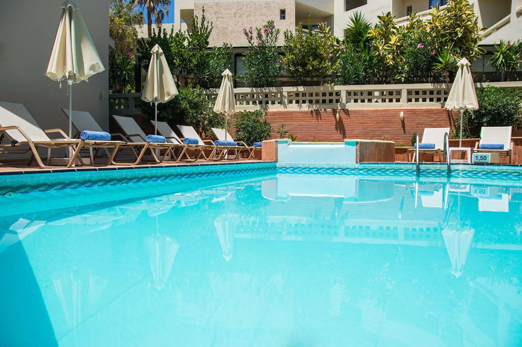 Anita Beach Hotel- Adults Only Réthimno Kültér fotó